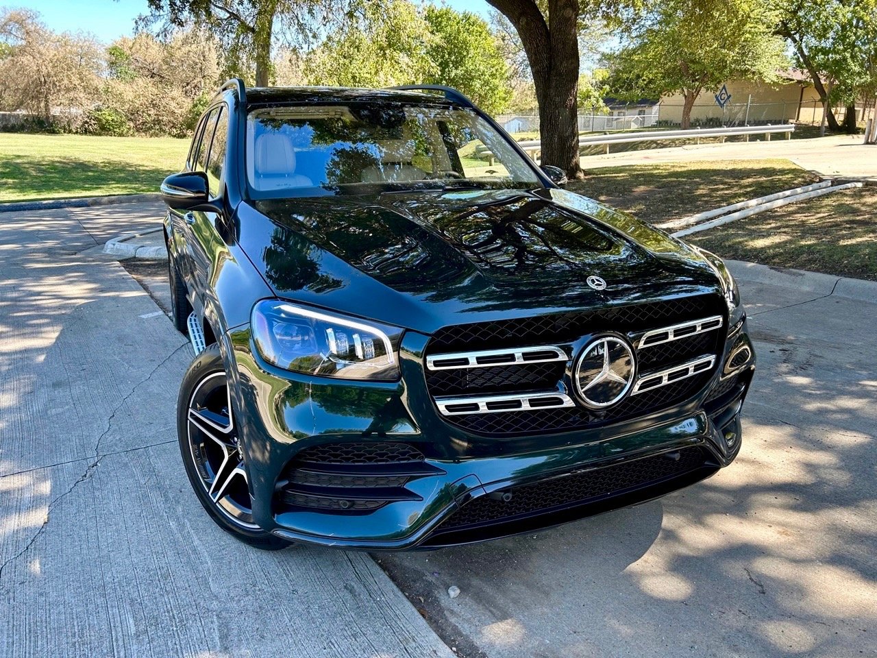 REVIEW 2022 Mercedes Benz GLS 580